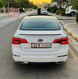 Kia Cadenza